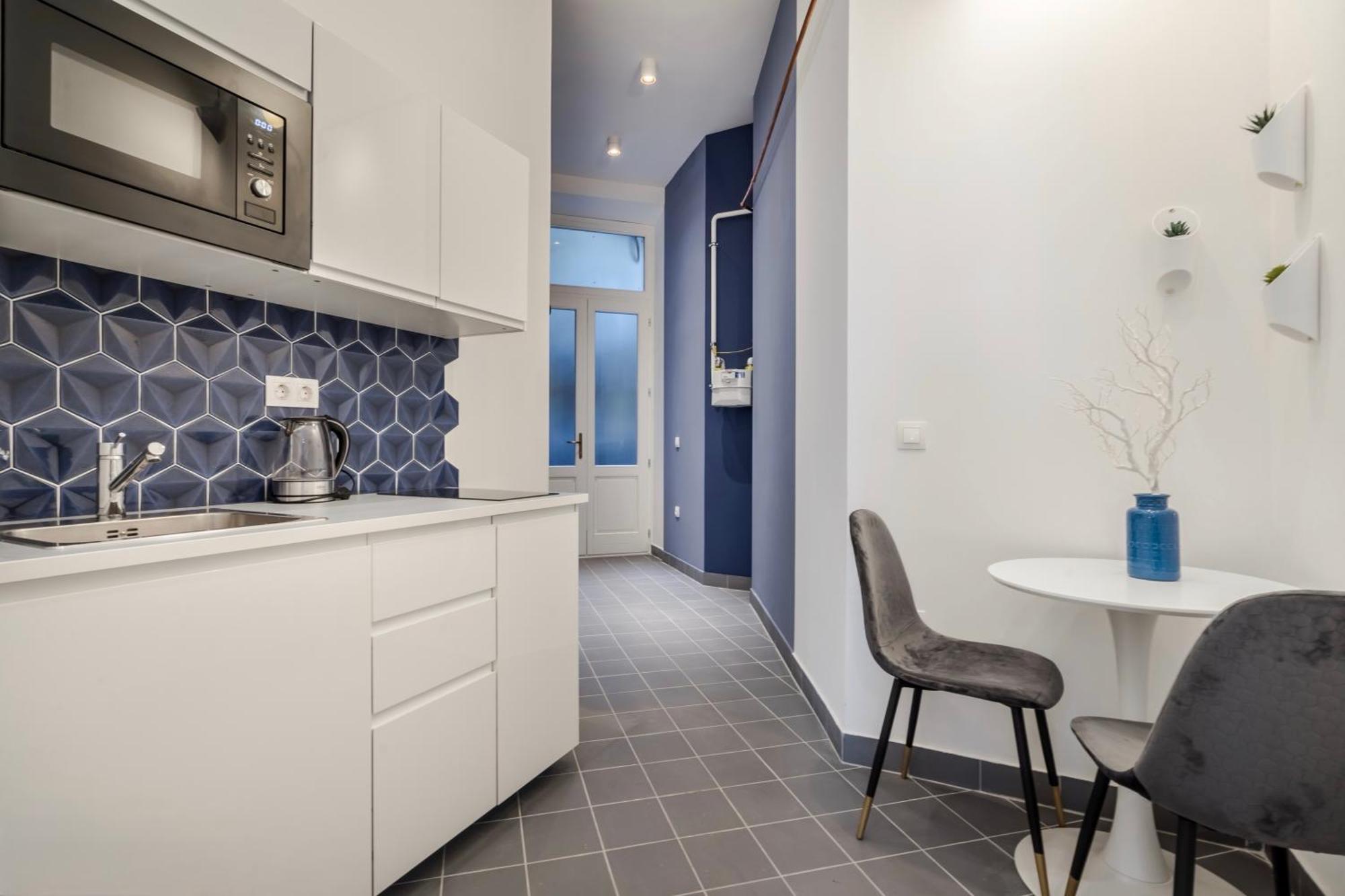 D58 - Grand Boulevard Royal Apartment - Best Location By Bqa บูดาเปสต์ ภายนอก รูปภาพ
