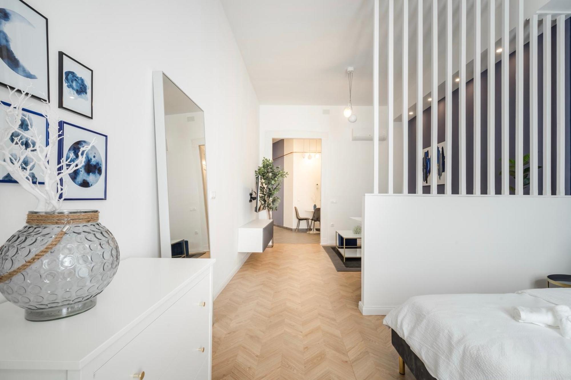 D58 - Grand Boulevard Royal Apartment - Best Location By Bqa บูดาเปสต์ ภายนอก รูปภาพ