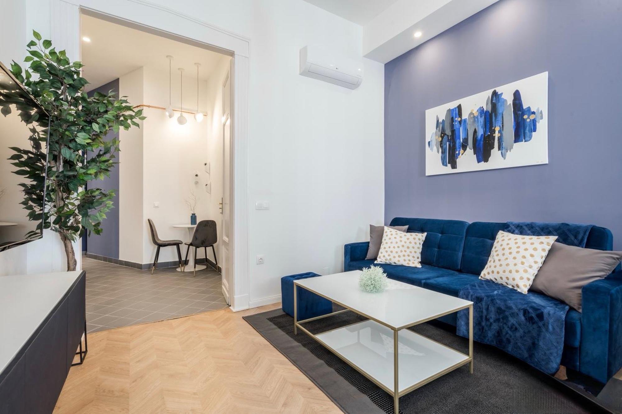 D58 - Grand Boulevard Royal Apartment - Best Location By Bqa บูดาเปสต์ ภายนอก รูปภาพ